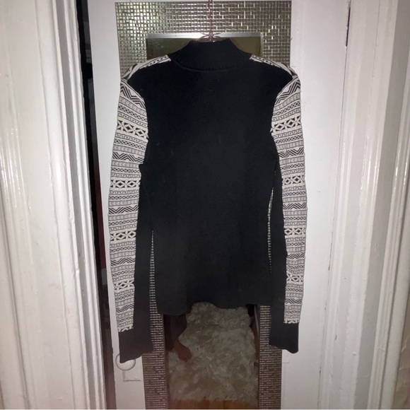 Skyr Athletic lifestyle ✨$4 when bundled✨ knit quarter zip fleece ❄️ - Picture 3 of 4